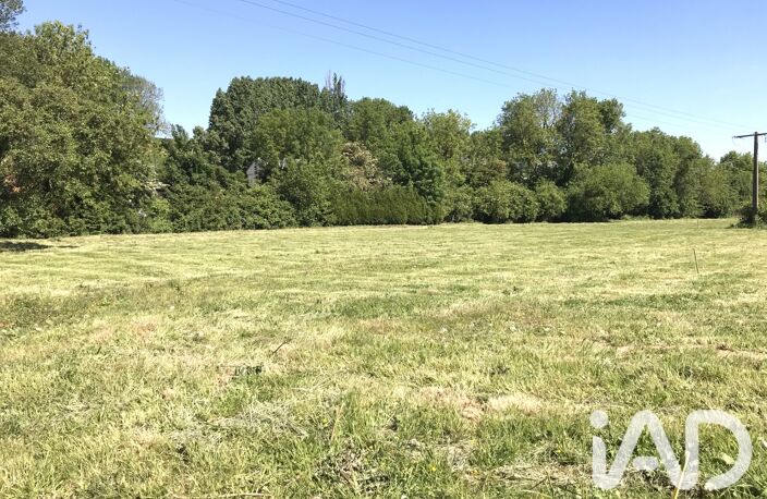 Vente Terrain 2 700 m&sup2; — photo 2