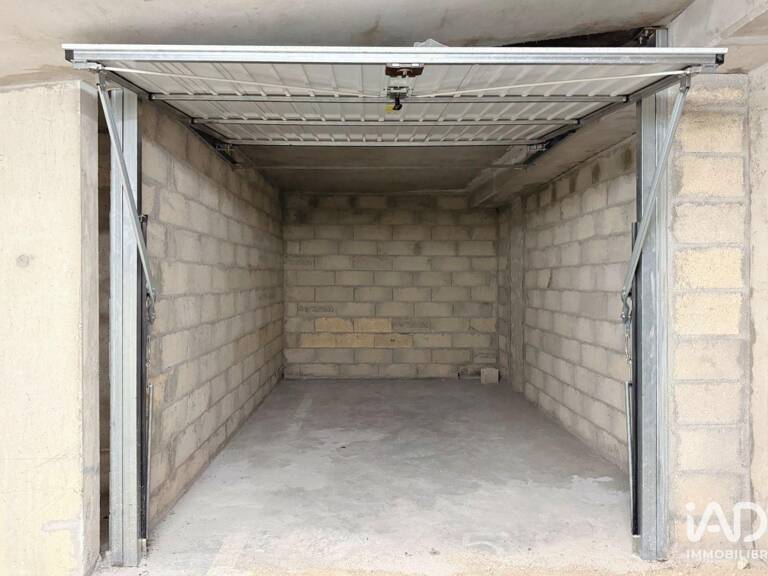 Location Parking 13 m&sup2; — photo 1
