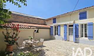 Maison 5 Pièces 80 m² à vendre à Saint-Jean-d'Angély (17400)