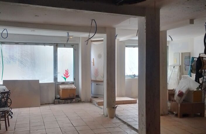Vente Immeuble 400 m&sup2; — photo 2
