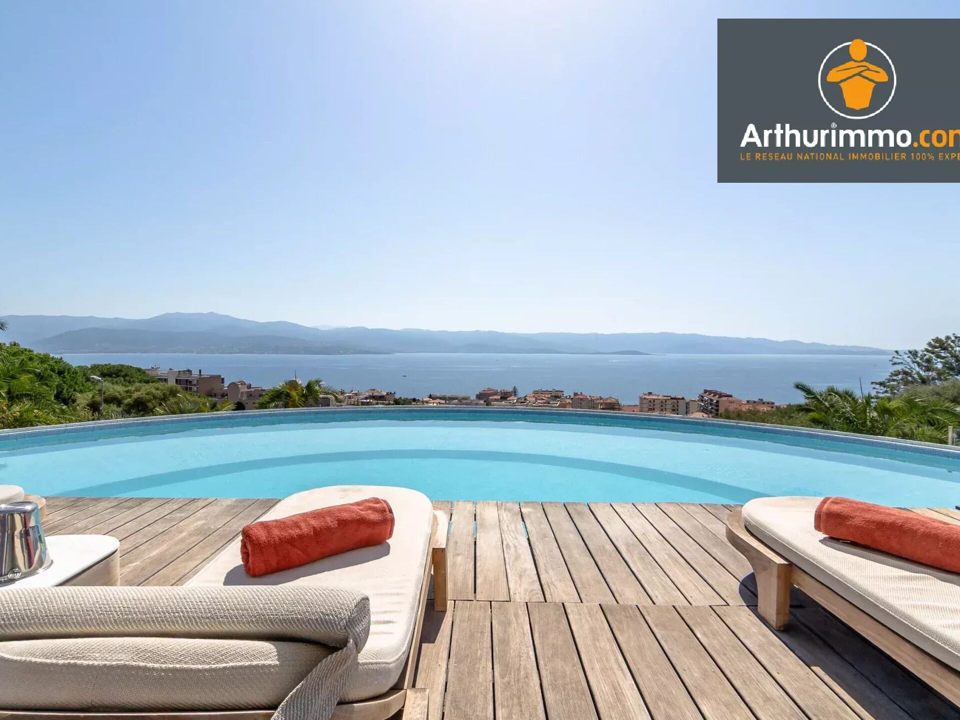 Maison 6 pièces 397 m² · à Ajaccio · 397,4 m² · 4 050 000 €