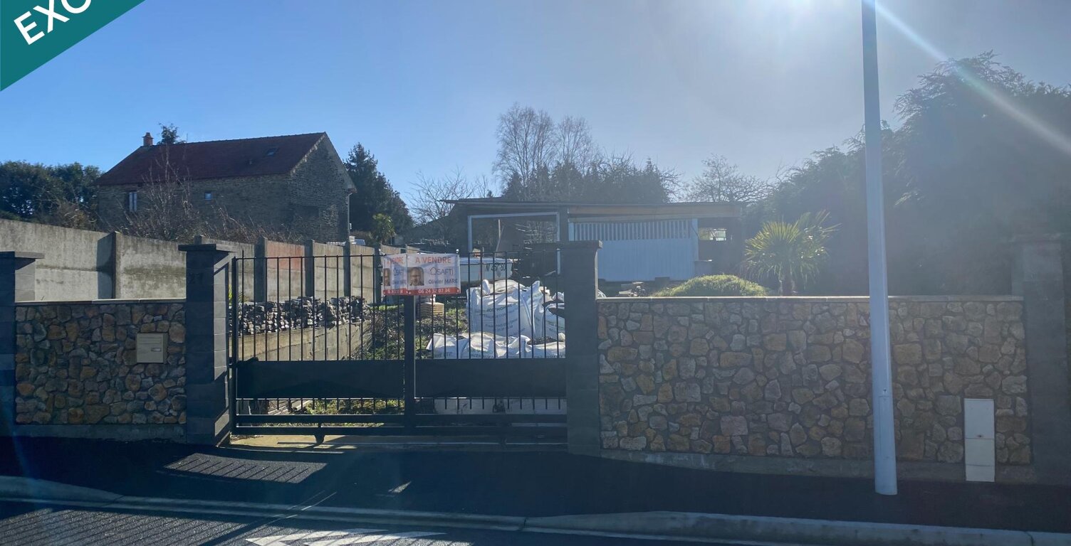 Terrain 256 m², constructible, centre bourg, St Pierre du Regard — photo 1