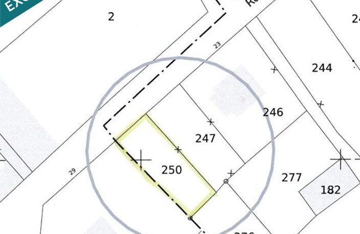 Terrain 256 m², constructible, centre bourg, St Pierre du Regard — photo 4
