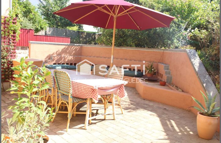 Maison "coup de coeur "  en pierres,  au cœur du village. terrasse et Terrain clos. — photo 2