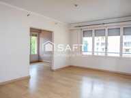 F4 lumineux - Terrasse - 2 caves - 1 parking — photo 2