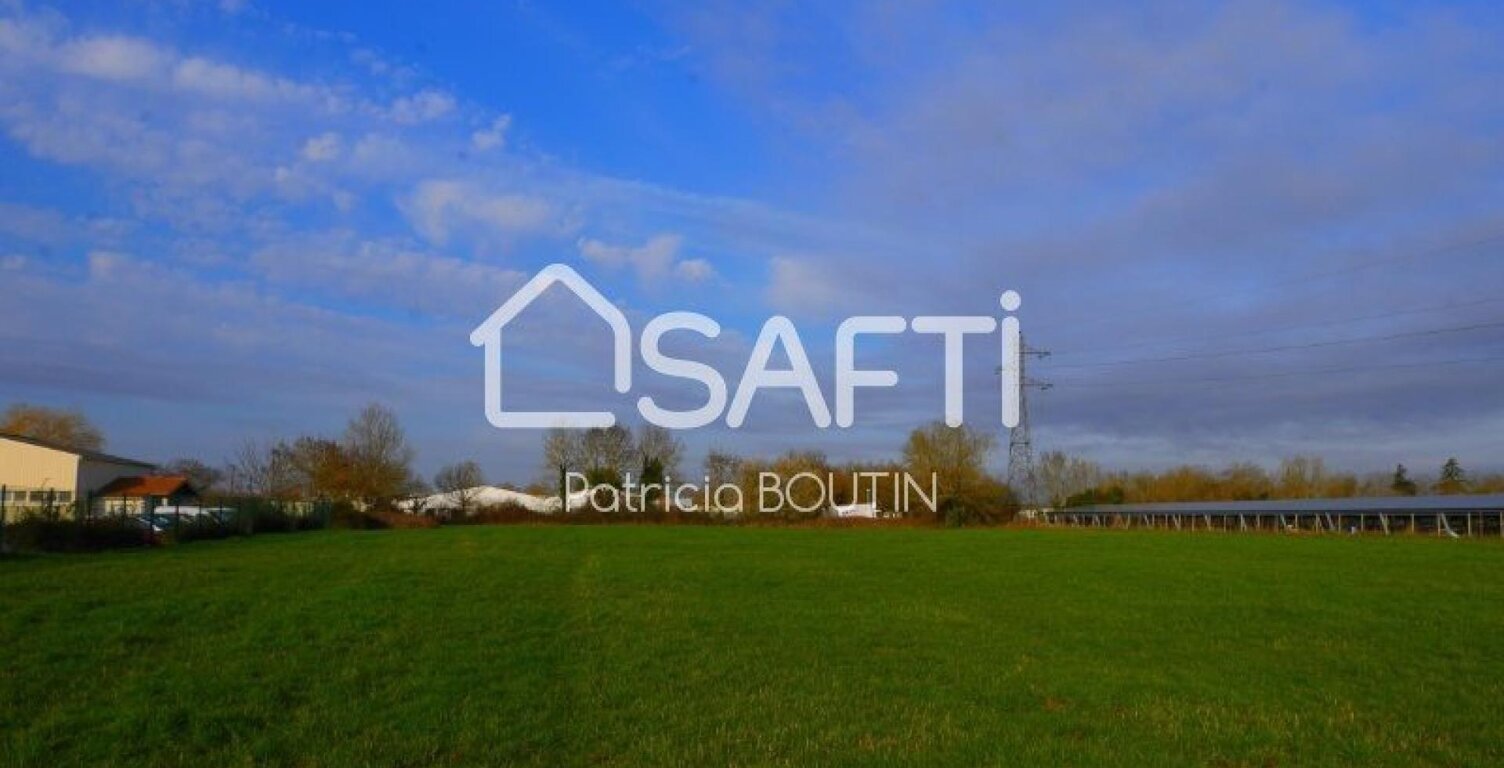 TERRAIN PROFESSIONNEL VIABILISÉ ET BORNÉ 1573 M2  A NIORT ! — photo 1
