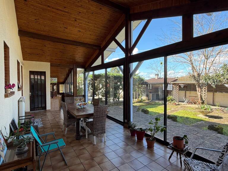 Grande Maison familliale de plain pied — photo 1