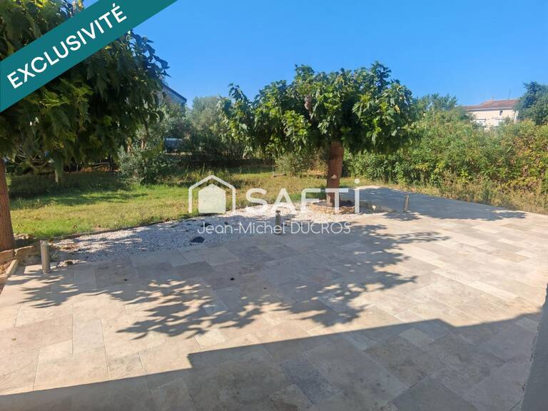 sur 1413m² VILLA T4 100M² AVEC 3 GARAGES — photo 1