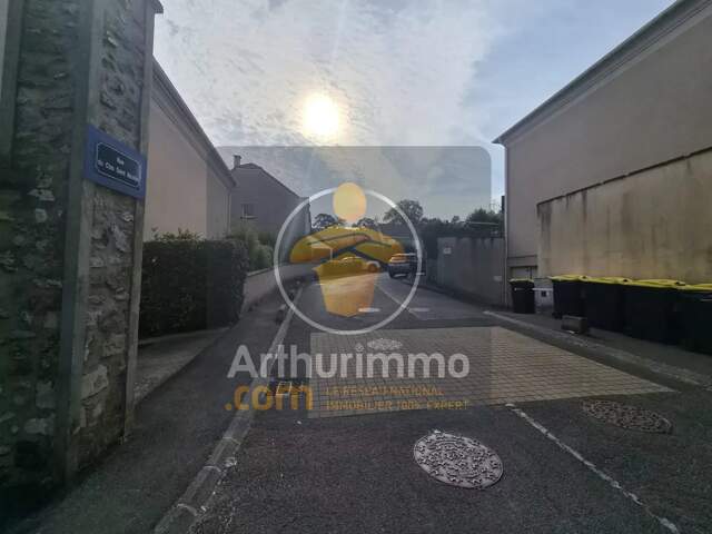 place en sous sol 18M² pmr — photo du bien