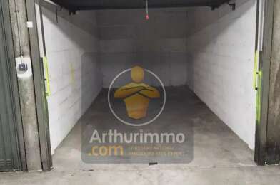 Garage  23500 €