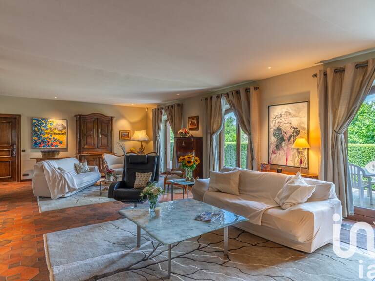 Vente Maison/villa 11 pièces — photo 1
