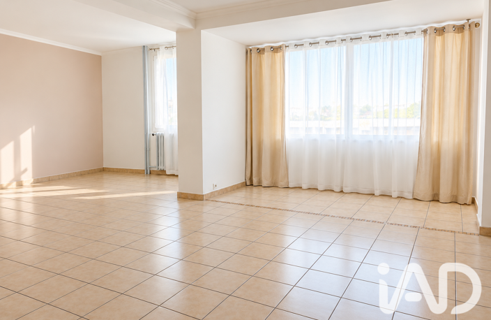 Vente Appartement 5 pièces — photo 2