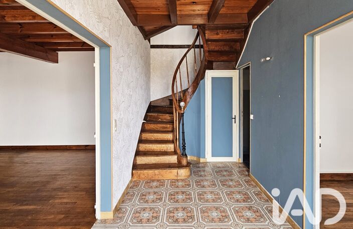 Vente Maison traditionnelle 8 pièces — photo 3
