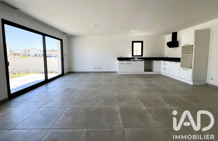 Vente Maison/villa 5 pièces — photo 2