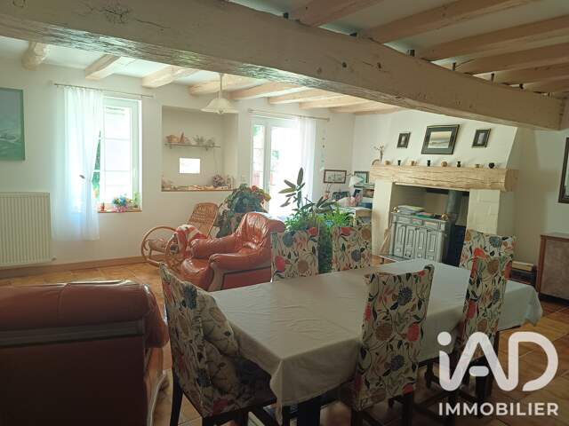 Vente Maison de campagne 7 pièces — photo du bien