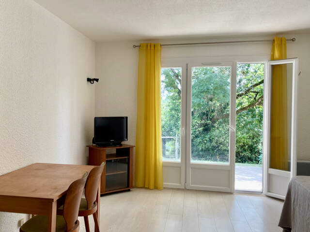 Royan - Studio avec terrasse couverte et parking privatif — photo du bien