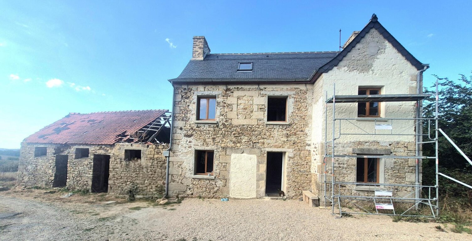 Maison en pierre avec dépendances 3 850 m² terrain — photo 1