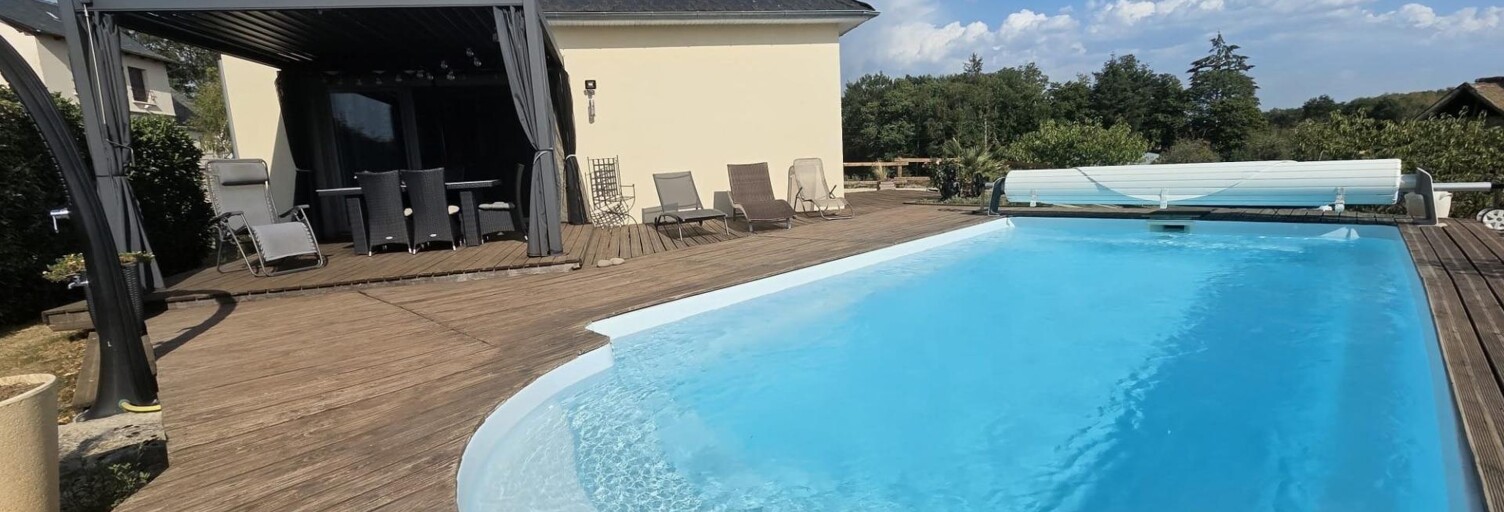 Maison 5 Pièces 131 m² à vendre à Saint-Félix-de-Lunel (12320)