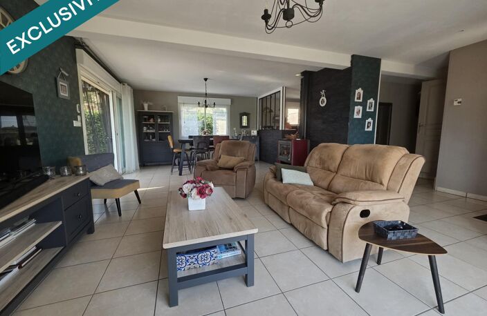 Jolie maison récente avec vue dégagée d'environ 131 m² avec piscine et grand jardin au calme — photo 4