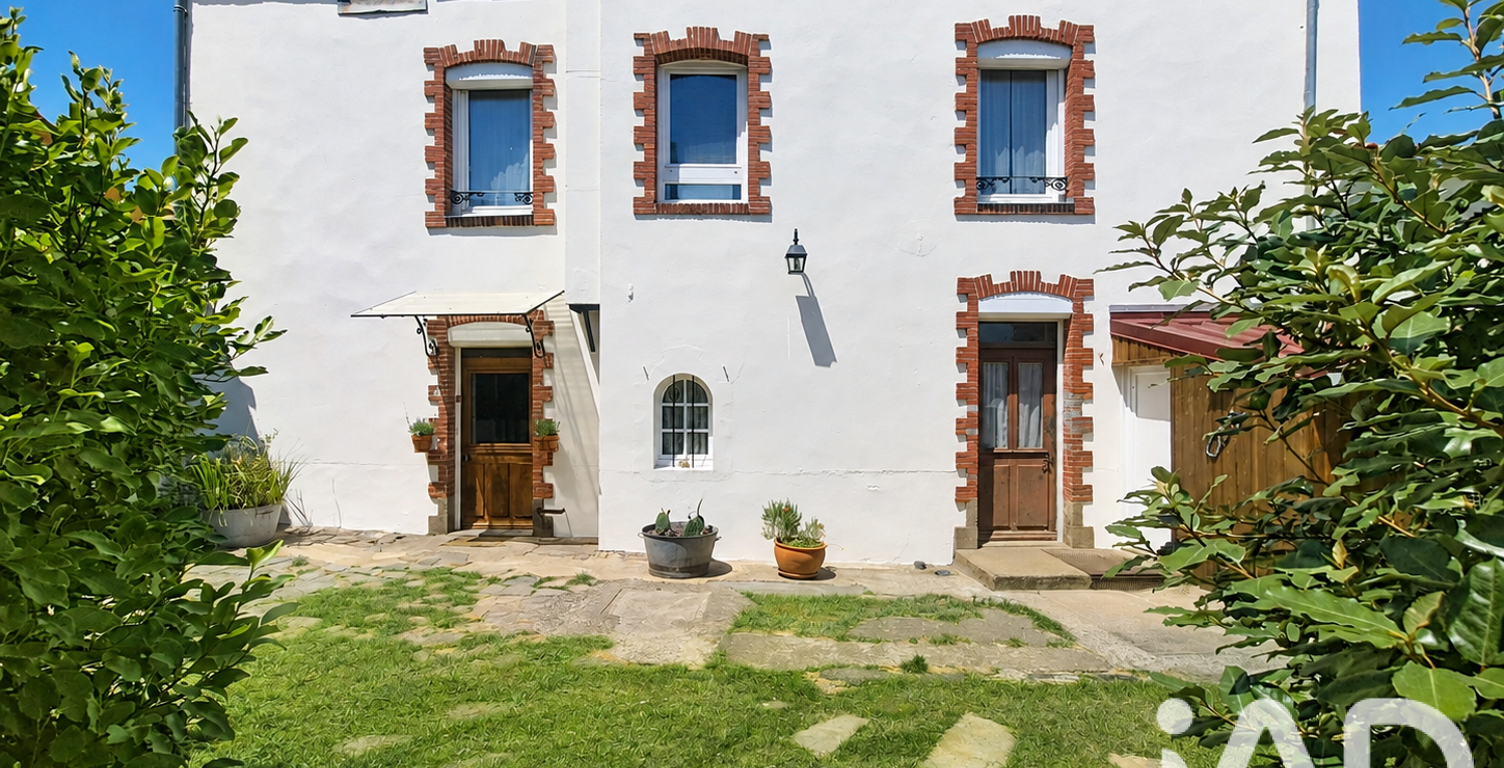 Vente Maison/villa 11 pièces — photo 1