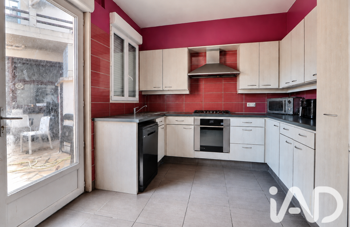 Vente Local commercial 187 m&sup2; — photo 5