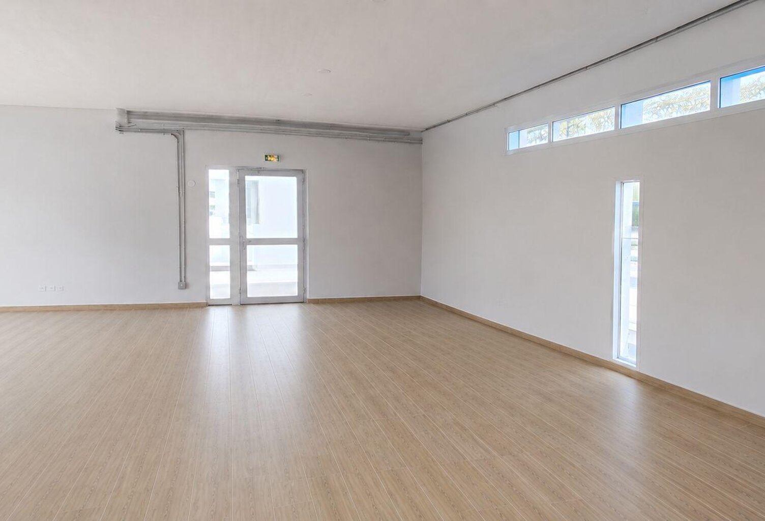 Location Bureaux 108 m&sup2; — photo 1