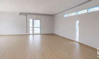 Bureau  108 m² à louer à Aubignan (84810)