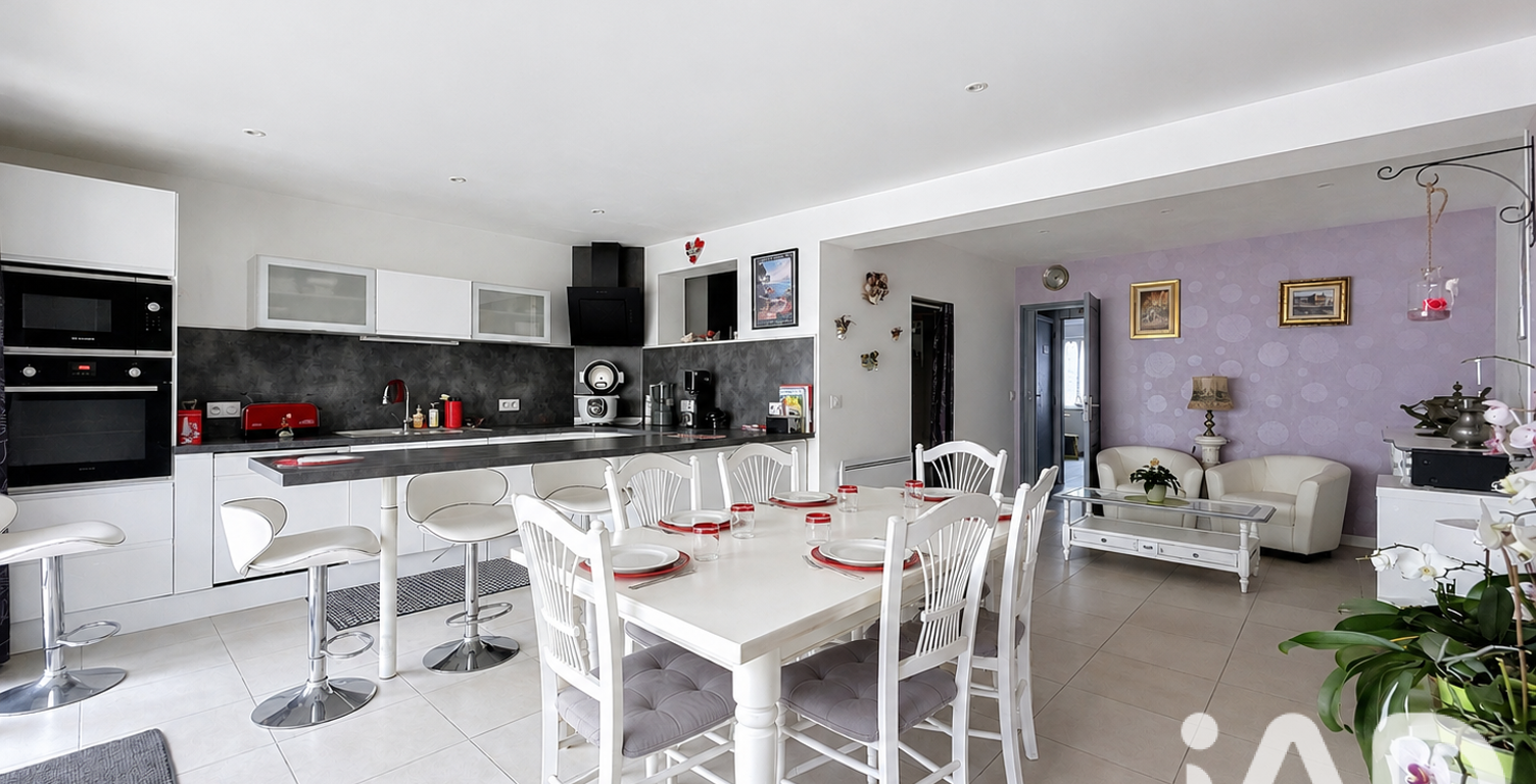 Vente Maison de ville 7 pièces — photo 1