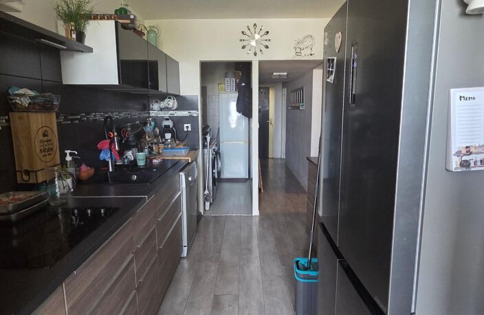 Appartement T5 avec suite parentale dans résidence sécurisée avec piscine et vue imprenable — photo 2