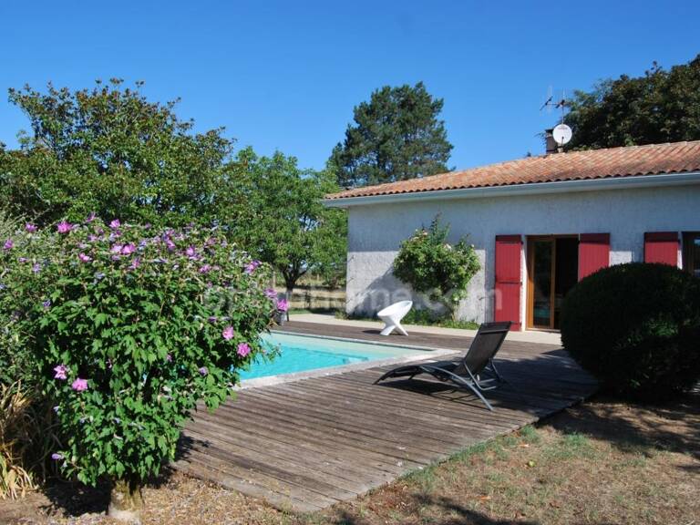 Belle maison familiale de plain pied de 140m2 avec piscine — photo 1
