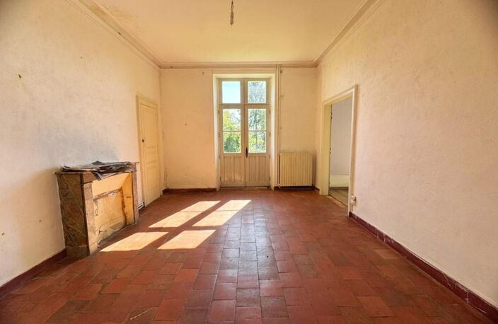   Maison de caractère – 6 chambres – Dépendance – Terrain arboré de 1 400 m² — photo 5