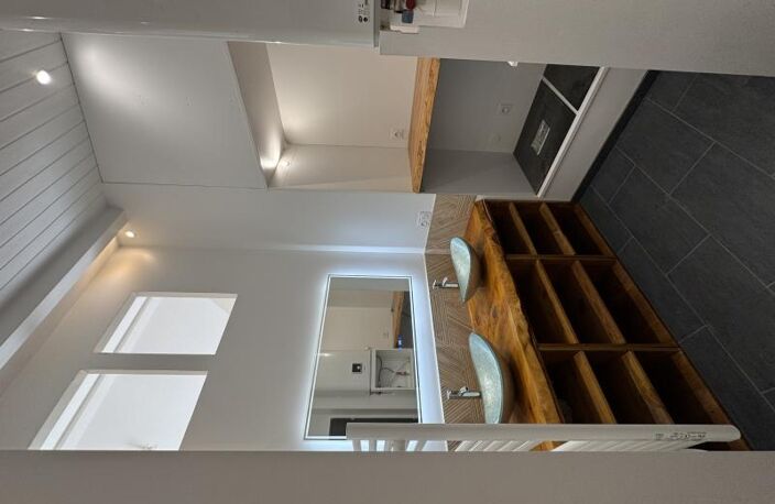 T3 — photo 3