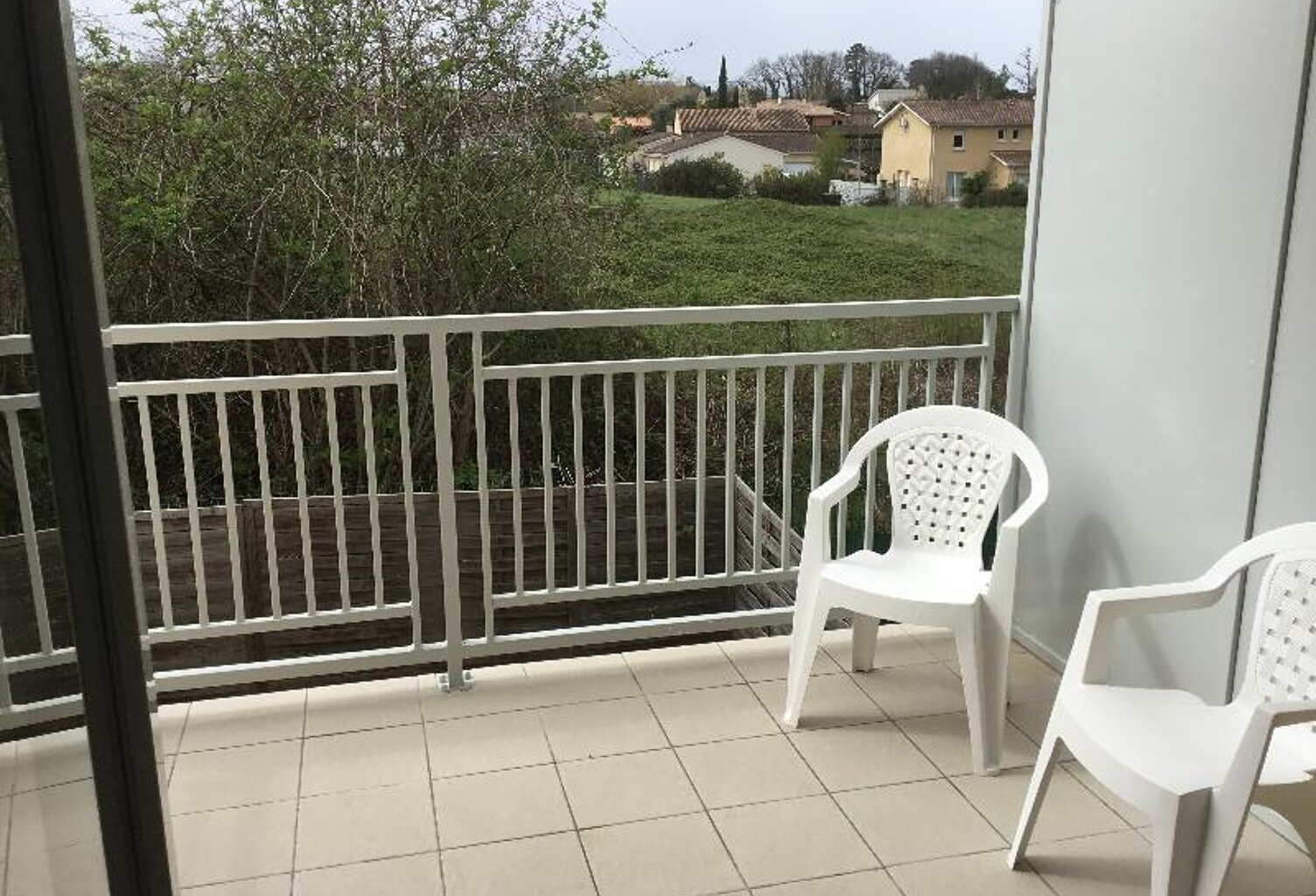 T2 — photo 1