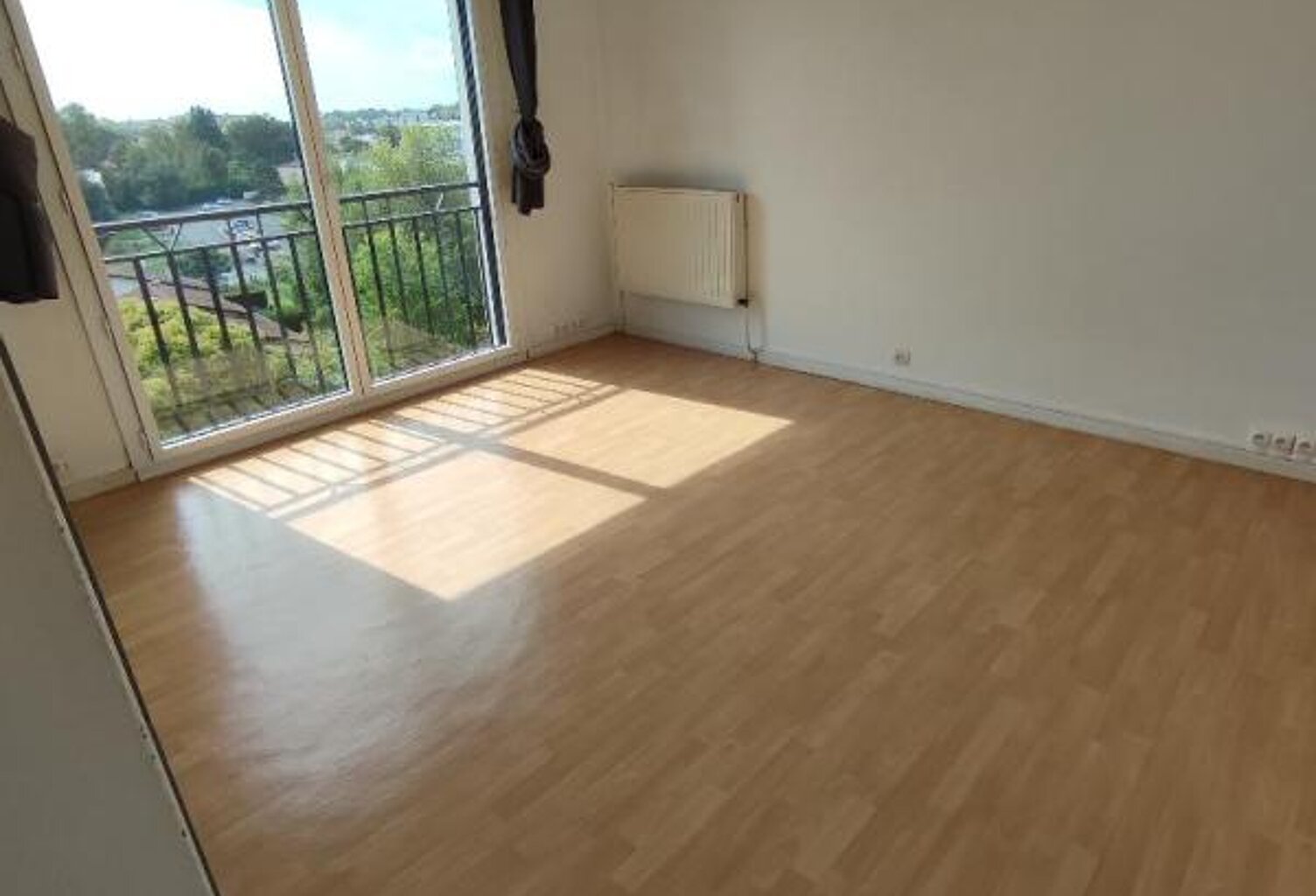 T1 — photo 1
