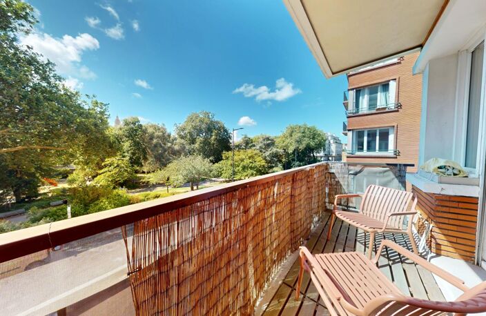 Appartement À Vendre — photo 2