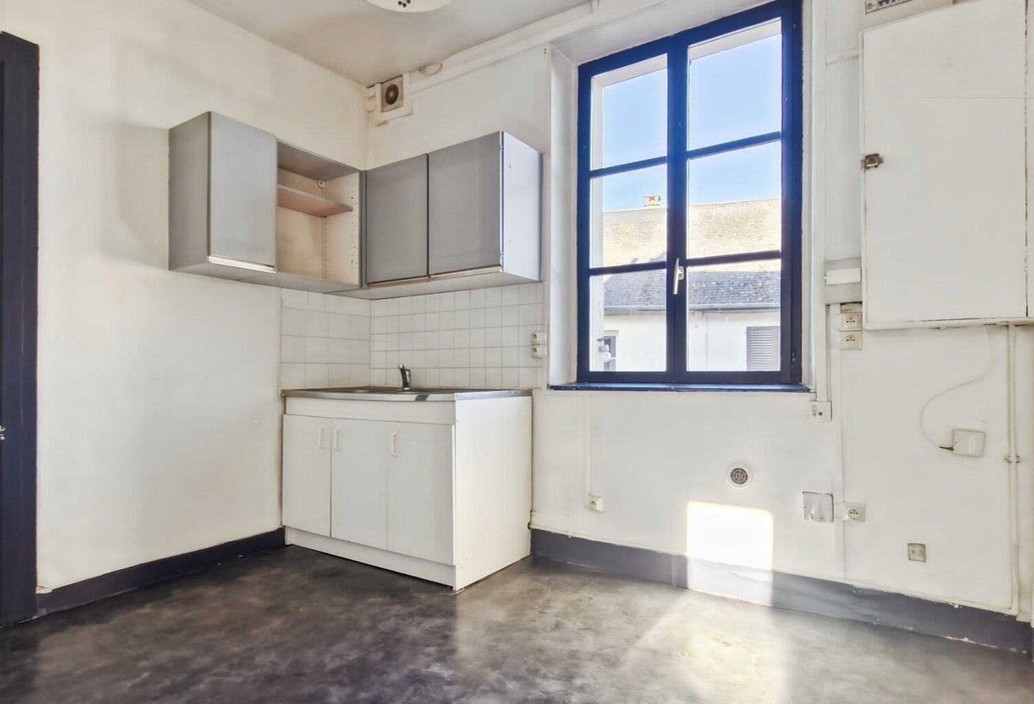 Appartement à vendre 3 pièces MERU (60) — photo 1