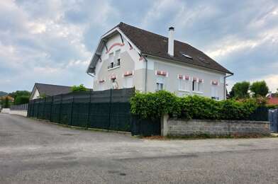 Maison 6 pièces 338100 €