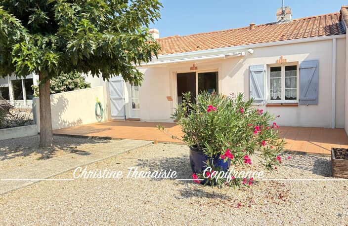 Maison à vendre Plain-Pied, Coeur de ville, 3 chambres, Garage SAINT HILAIRE DE RIEZ (85) — photo 2