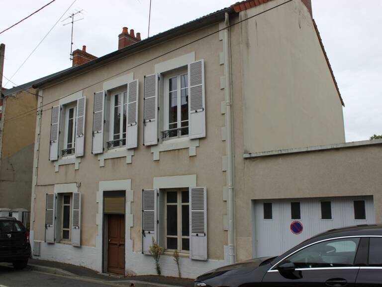 Maison à vendre 7 pièces MONTLUCON (03) — photo 1