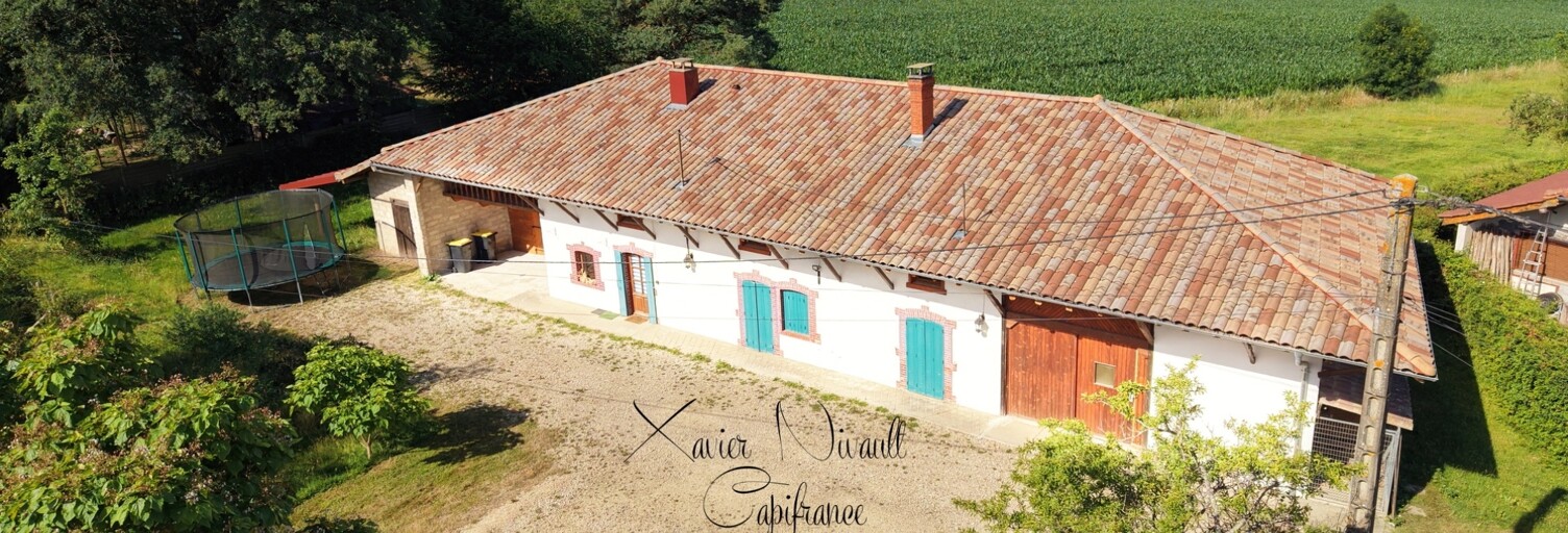 Maison 11 Pièces 300 m² à vendre à Saint-Amour (39160)