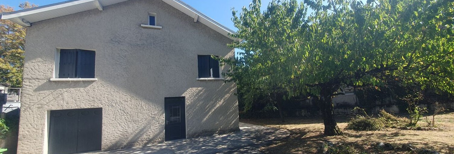 Maison 4 Pièces 83 m² à louer à Corenc (38700)