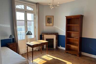 Appartement 1 pièces 450 €