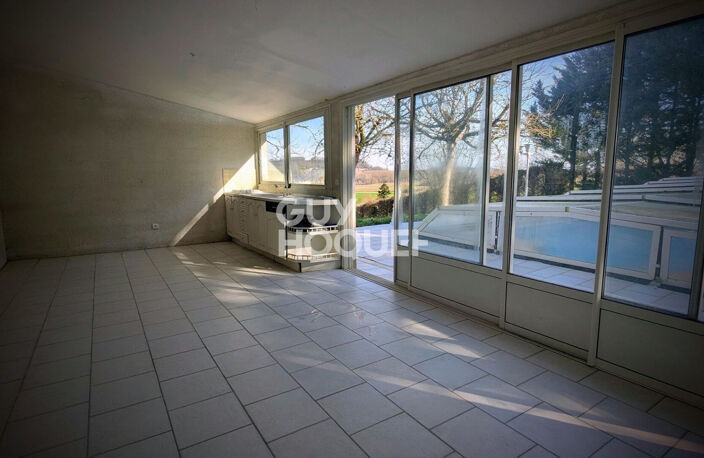 Maison plain pied, 4 chambres, garage, piscine, jardin. — photo 2