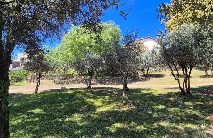 SOMMIERES TRES BEAU TERRAIN A BATIR DE 500M2 HORS LOTISSEMEN — photo 3