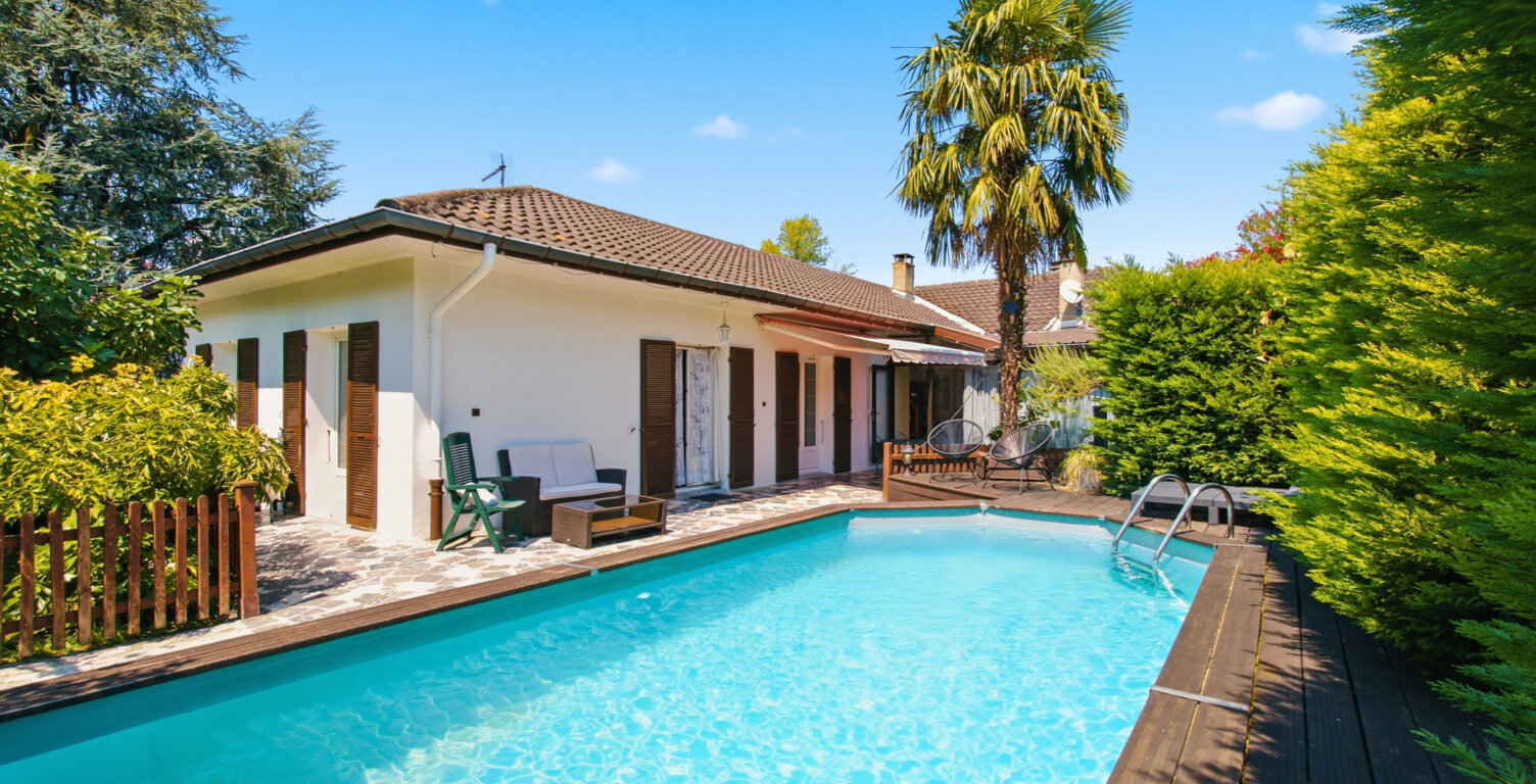 Maison Plain-pied de 2 logements avec Piscine — photo 1