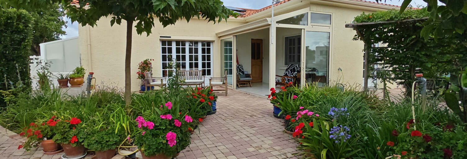 Maison 5 Pièces 182 m² à vendre à Coëx (85220)