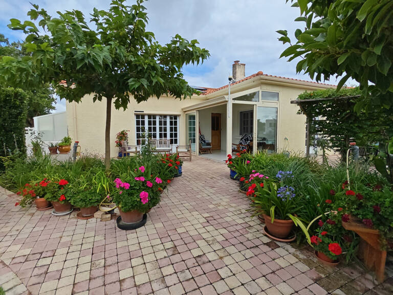Maison 5 pièces  182 m2 — photo 1