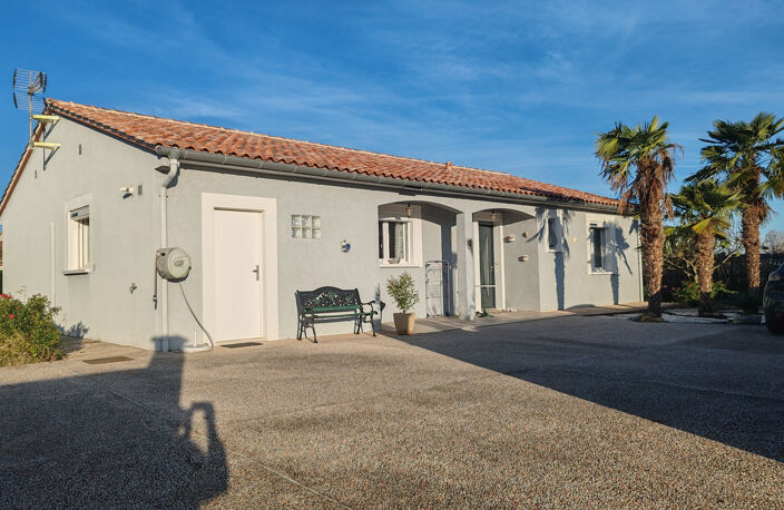 A VENDRE Maison de plain-pied 4 pièce + garage indépendant — photo 2