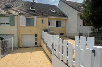 Maison 8 pièces 372036 €