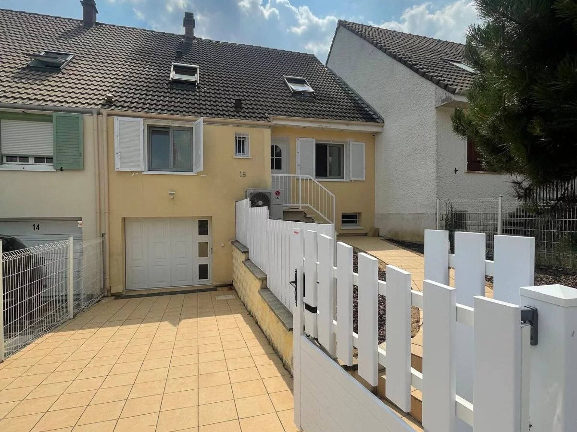 Maison 8 pièces 156 m² · à Cesson · 156 m² · 372 036 €